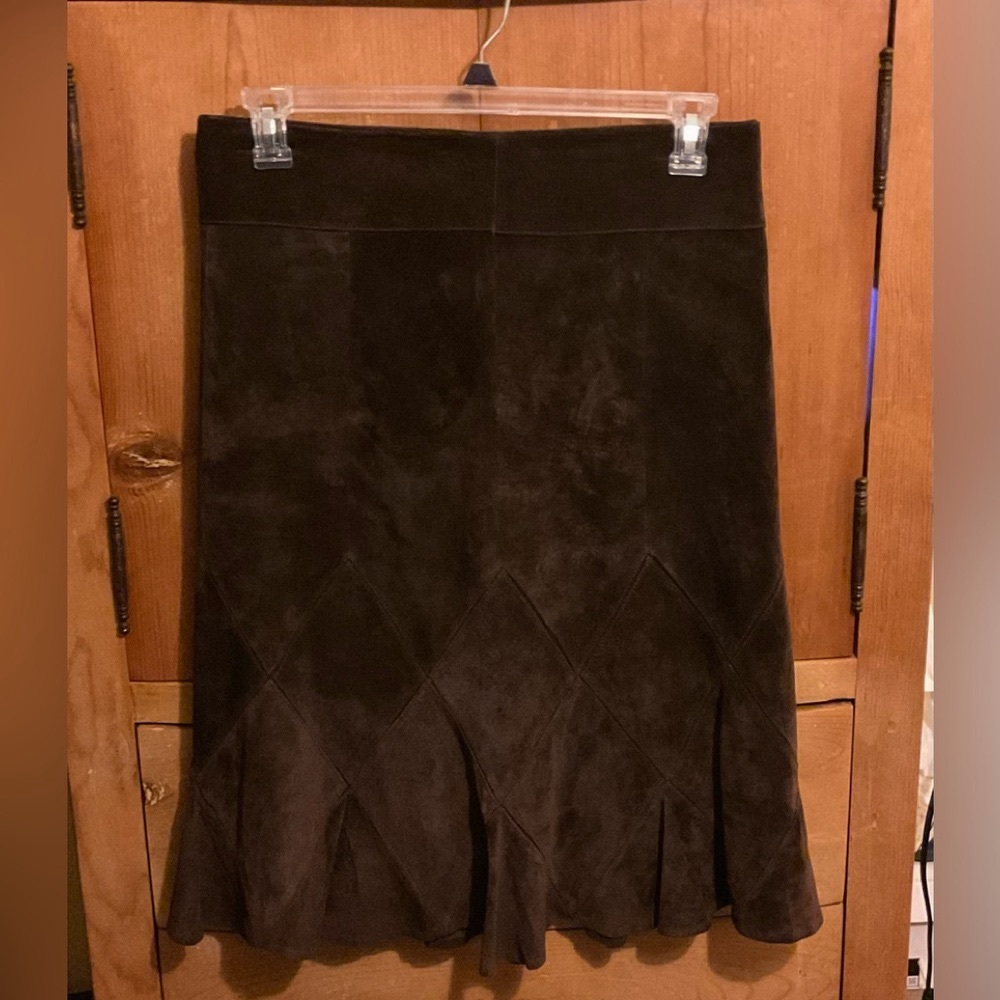 COPY - BASICALLY BRAND NEW BROWN “SAGUARO”  100% Leather Skirt Sz-8  POLYESTER …